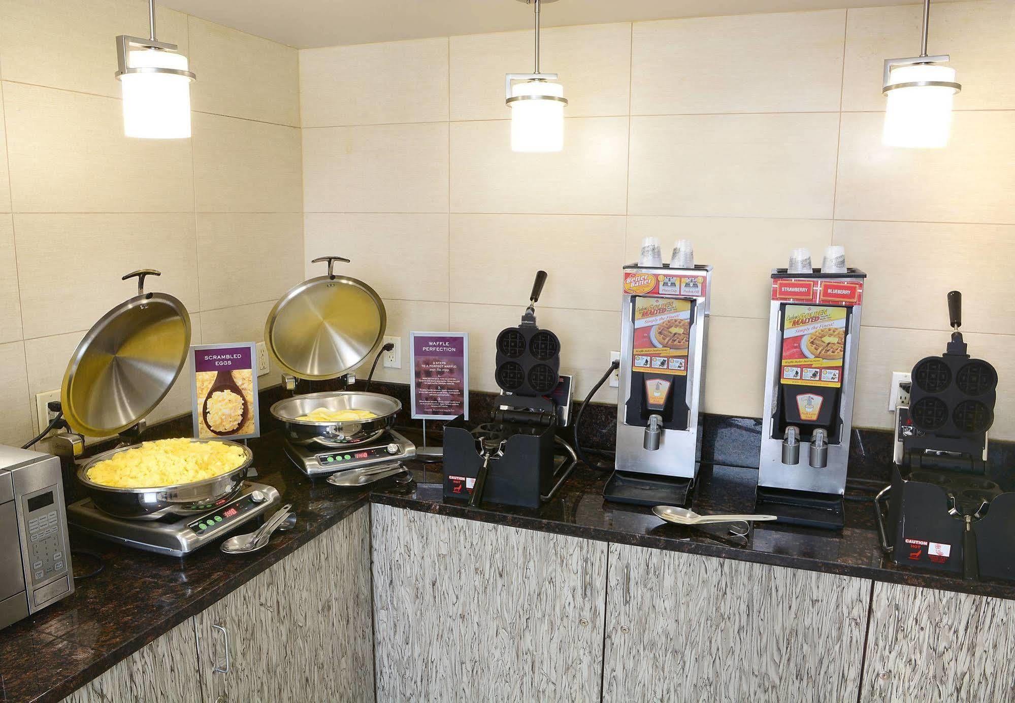 Residence Inn Buffalo Amherst Bagian luar foto