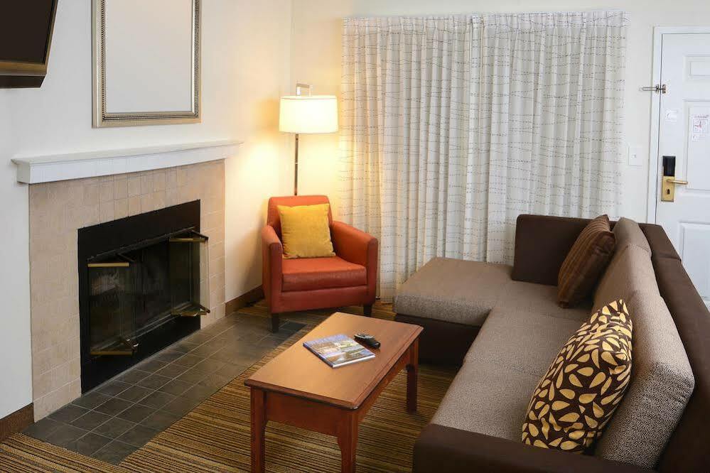Residence Inn Buffalo Amherst Bagian luar foto